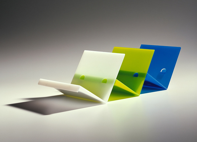 'Zig Zag' CD storage.