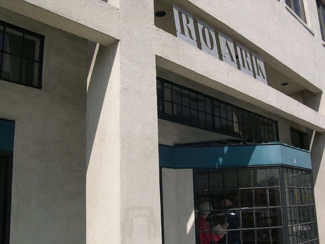 ROARK LA CA 2002