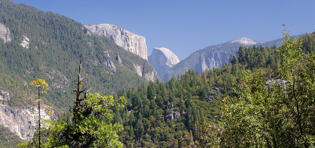 El Capitan & Half Dome from Big Oak Flat Rd (1) VB.JPG