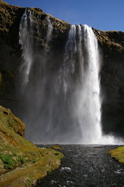 Seljalandsfoss 1 VB.JPG