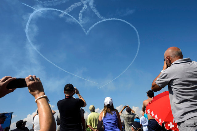 Red Arrows - Air14 - 2014