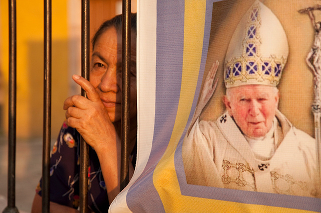 Prayer & Pope, Mexio