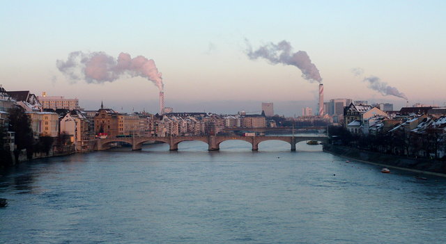 Mittelbrucke Basel (2) VB.JPG