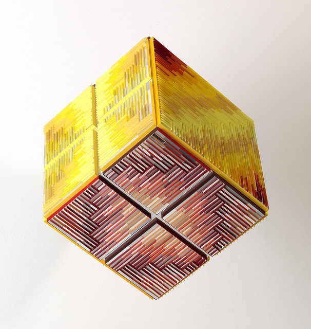 Francoise-LUCIANI-Cube-sorti.-cote-22cm.jpg