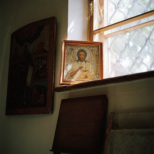 12_Rozovsky_Icon On Paper.jpg