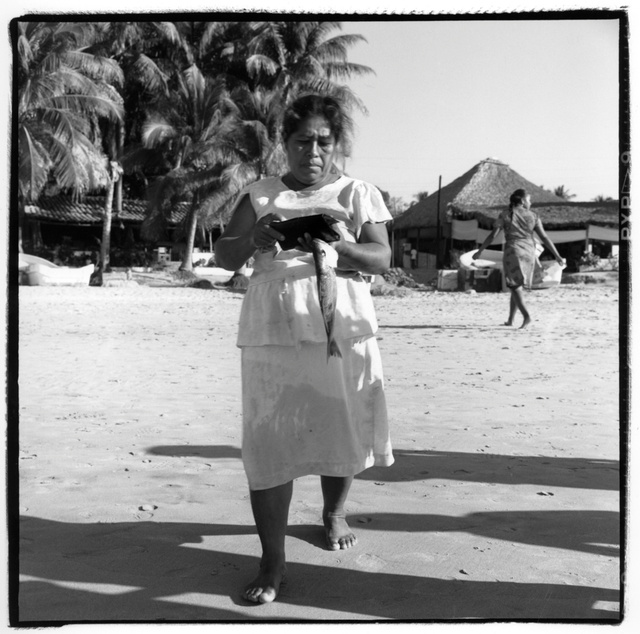Mex., fish lady167.jpg