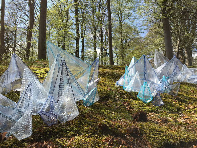 Work made for the exhibition Flygtighed in Liselund, Danmark. Sewed plast sheets. 2015