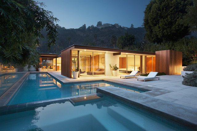 Sunset Plaza Residence
