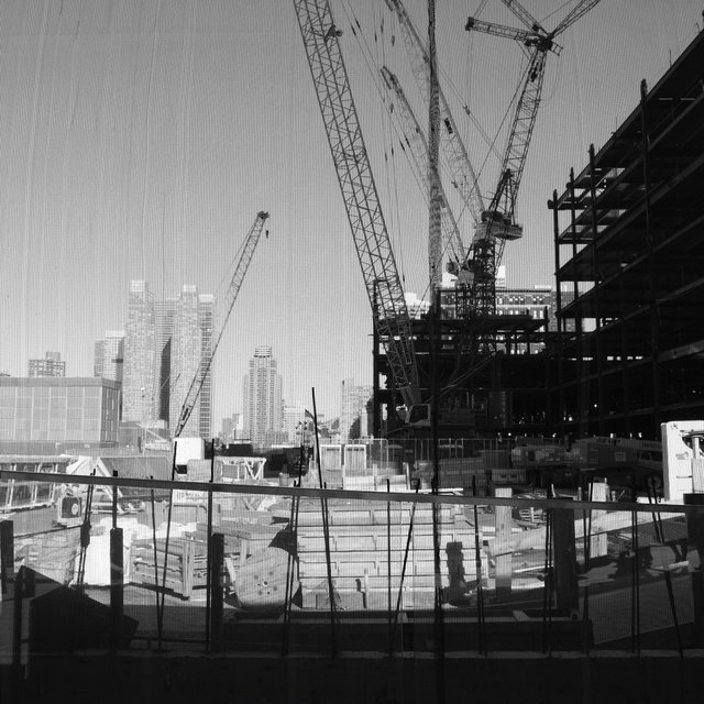 B&W Streetscape Far-0040.jpg