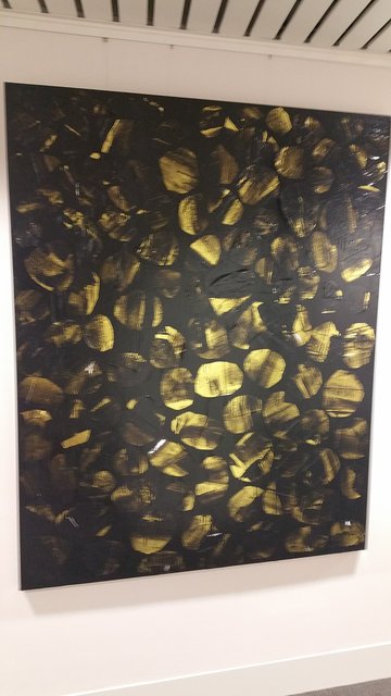 Flicker of gold Skim