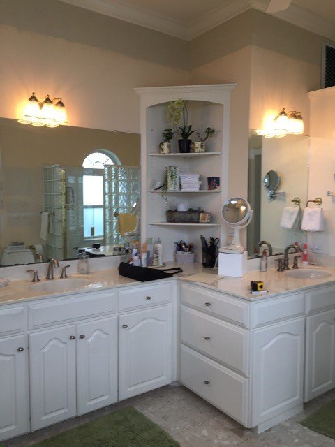 Master Bath - before (2).jpg