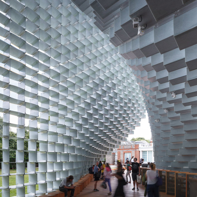 SERPENTINE PAVILION 2016 - BJARKE INGELS<br><font color="a6a6a6"><u><a href="http://www.alex-bland.co.uk/serpentine-2016" target="_self">VIEW PROJECT</a></u></font>