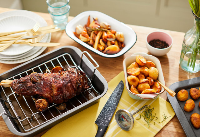 121_C1Migration_SS20_Easter Roasting_Lamb_All Crops.jpg