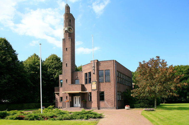 usquert - gemeentehuis berlage