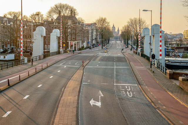 Prins Hendrikkade 27 maart 2020 18:02