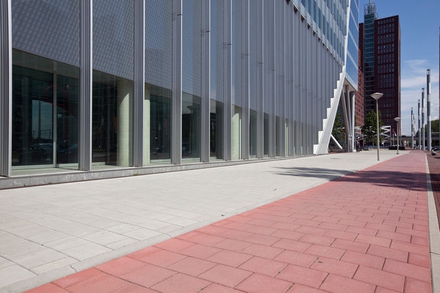 NL_TheHague_Schenkkade_2012_RS-1.jpg