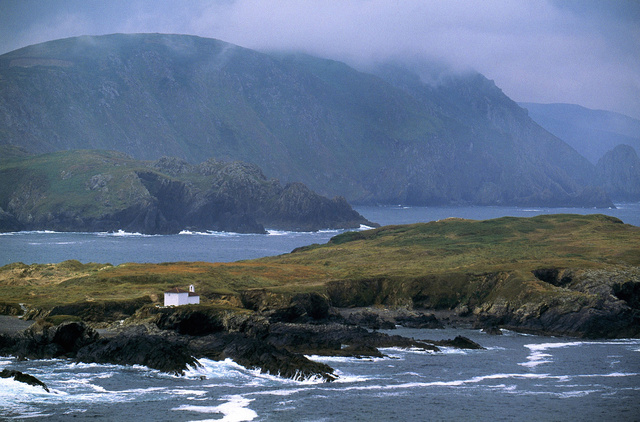 Ermitage de la Virgen del Puerto, Cap Frouxeira