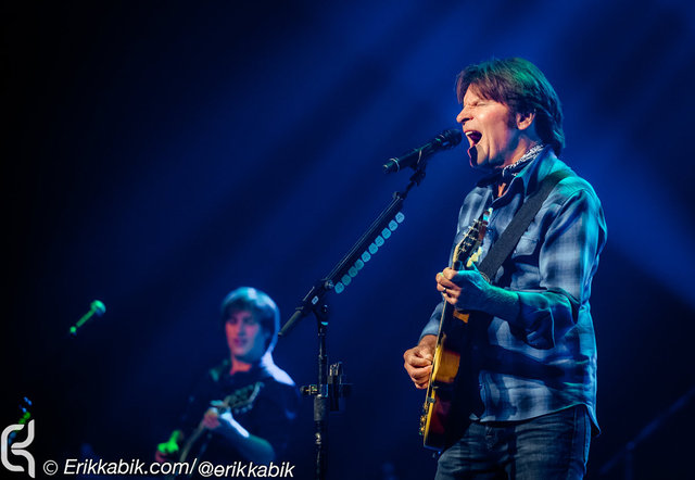 mpiEKP_09_14_16_fogerty_concert_KABIK-41.jpg