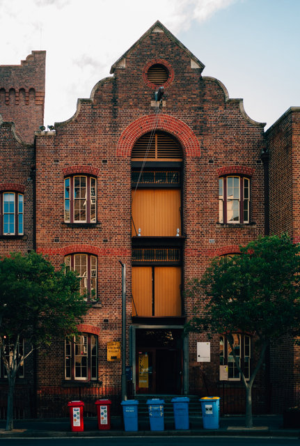 L8697480.jpg