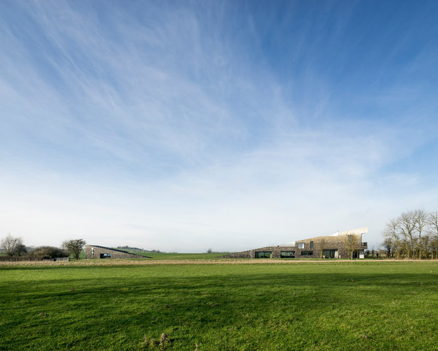 Flint House Waddesdon. Skene Catling de la Peña Architects