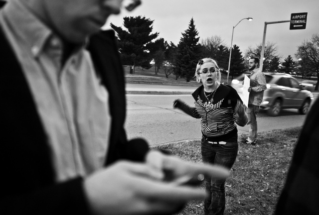 _YWM4217b&w.jpg