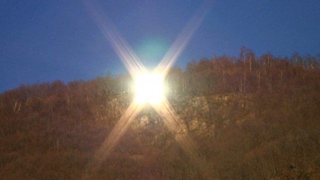 287076,xcitefun-mirror-sun-3.jpg