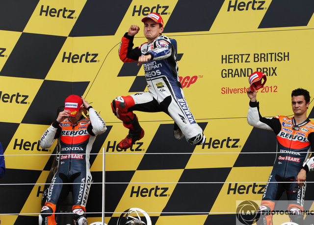 © LAT Photographic
