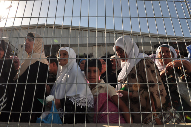 Check point de Qalandiya avant la veillée de la Nuit du Destin
