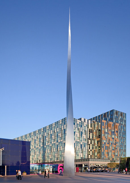 Peninsular Spire, London SE10
