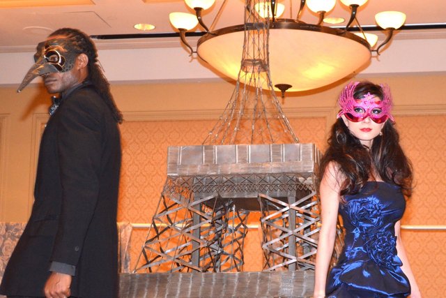 ELOPE TO PARIS fashion show.