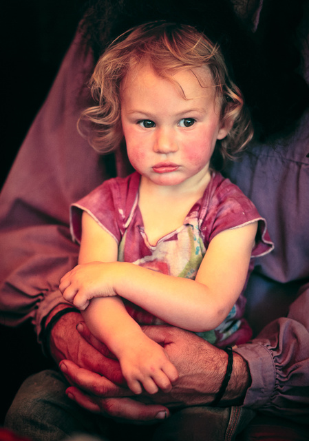 Girl under tent 1980.jpg
