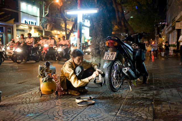Bandenplakker, Ho Chi Minh City, Vietnam