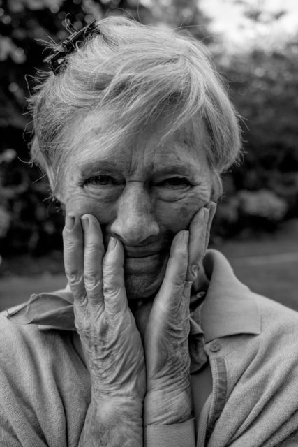 kate 2 ADJ  DSCF9587 copy.jpg