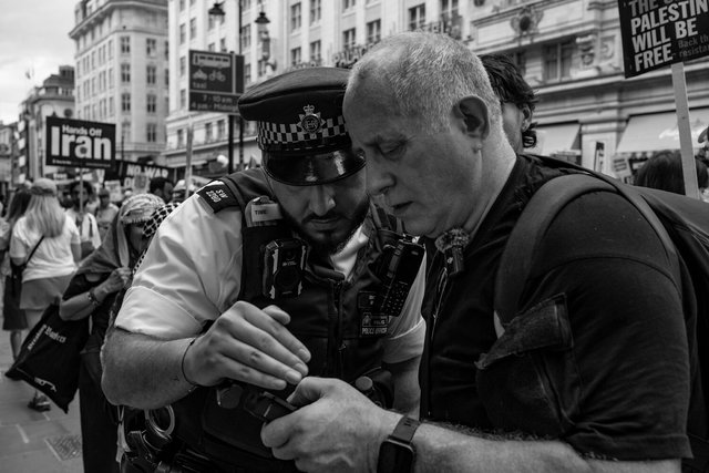 60 b&w DSCF9627-2 copy.jpg