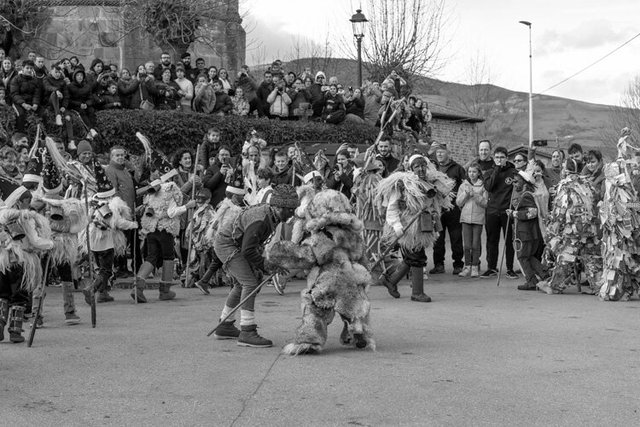 la vijanera saturday pick 2 - 3 b&w crop IMG_9501.jpg