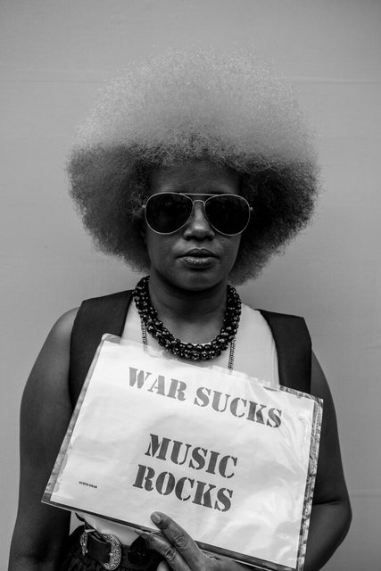 103 b&w DSCF9751 copy.jpg