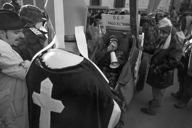 155 crop b&w 1O6A5473.jpg