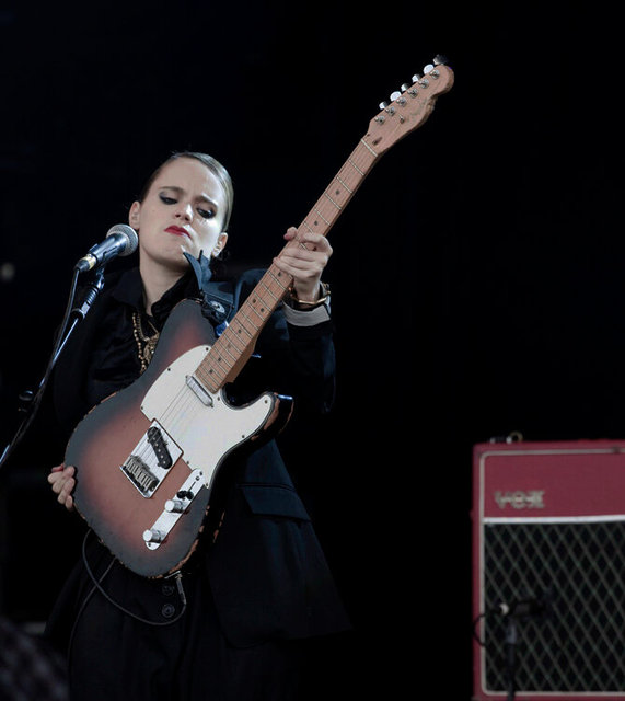 vb 1 anna calvi IMG_0581.jpg