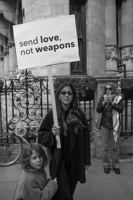 28 b&w DSCF0282 copy.jpg