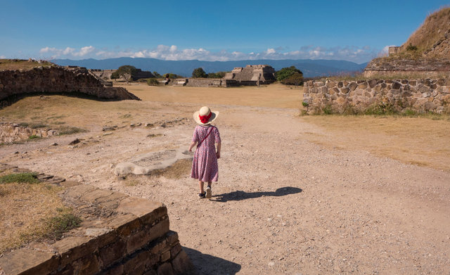 Tilley at Monte Albán