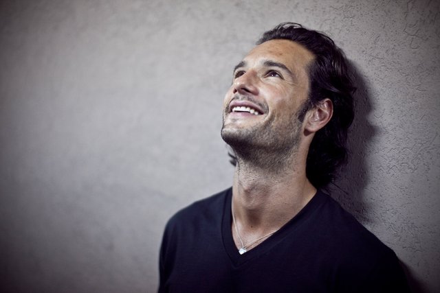 rodrigo santoro, actor