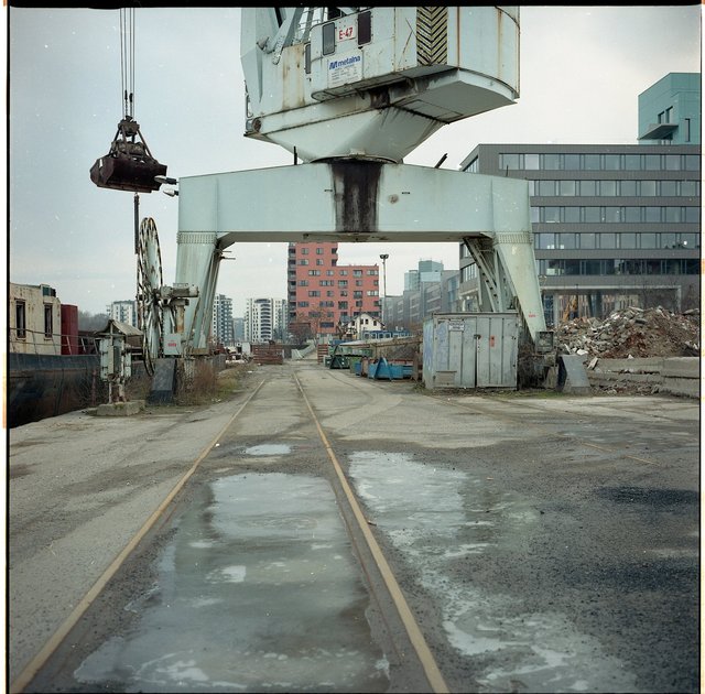 H o l e š o v i c e____