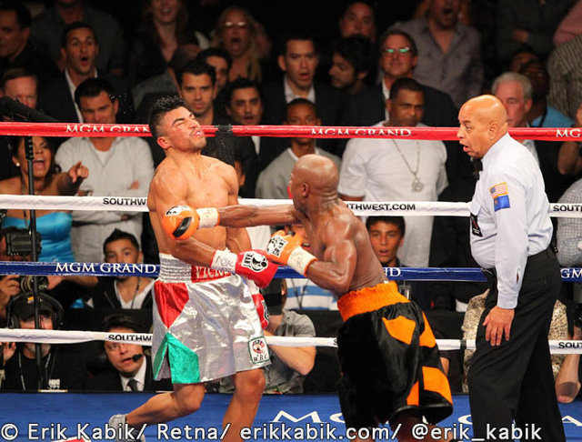 9_17_11_mayweather_ortiz_kabik-52-8 copy.jpg