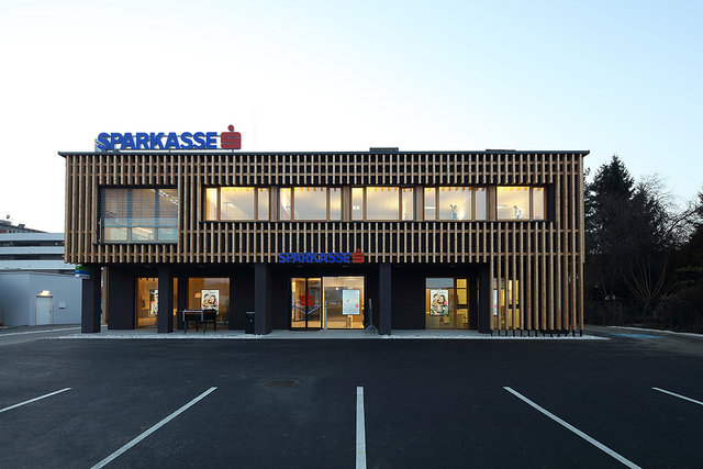 17 sparkasse ebenthal