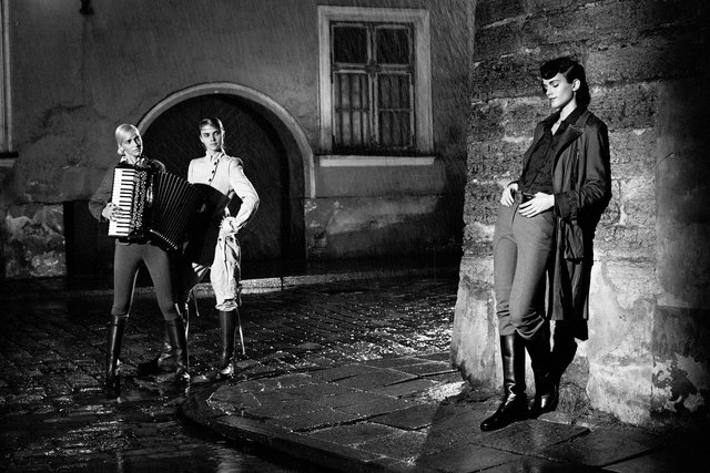 Elle Russia 2004/12