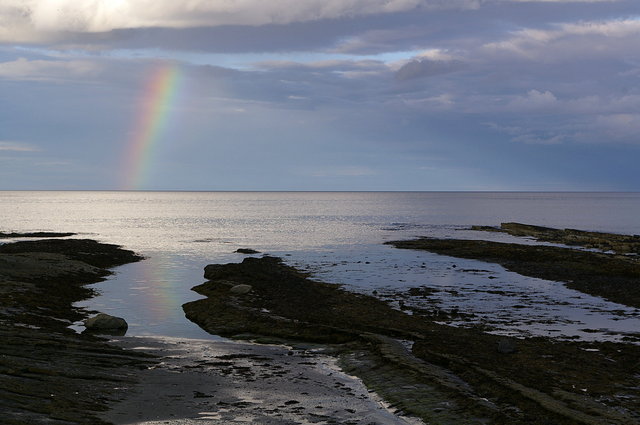 Evening coastal views at Beadnell (10) VB.JPG