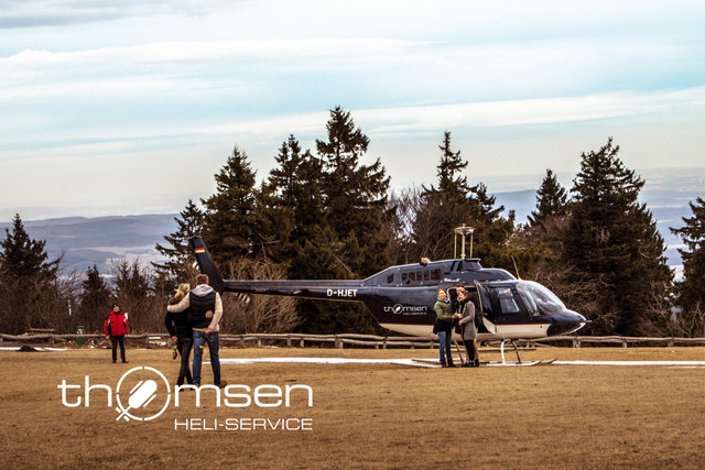 Heiratsantragsflug Helikopter_Großer Feldberg_©thomsen Heli-Service_thomsen-heli.com-2 (2).jpg