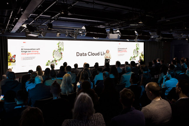 Data-Cloud-Live-3860-Edit.jpg