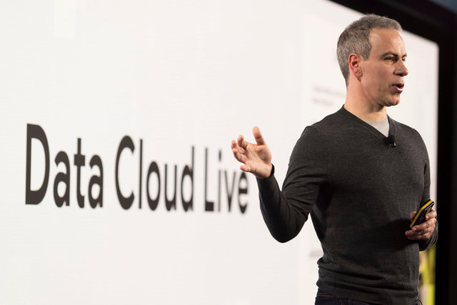 Data-Cloud-Live-5627.jpg