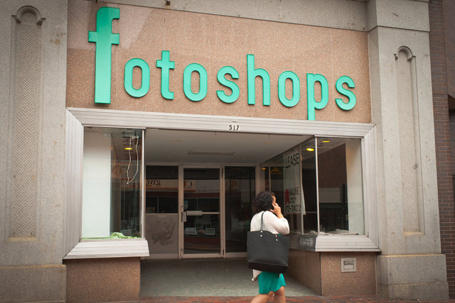 FOTOSHOPS